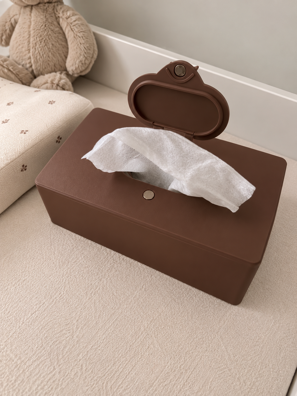Ask med lock för babywipes